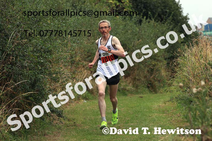 Senior Men and Veterans Relay, 2024 Sunderland XC Relays.  Photo: David T. Hewitson/Sports for All Pics